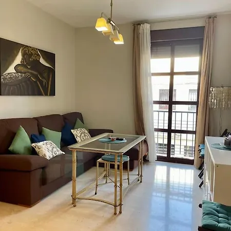 Duplex Puente-romano Apartment *